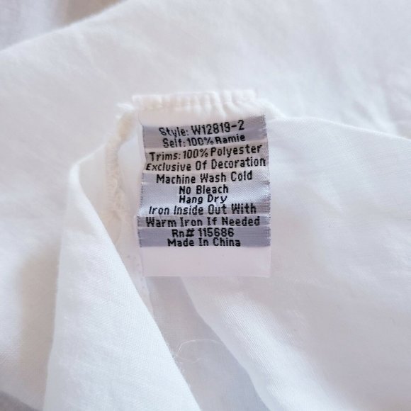 Johnny Was Workshop White Top Tunic Floral Embroidered Blouse 100% Ramie Size XL - Picture 8 of 8